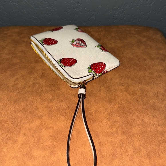 Coach White Strawberry Print Wristlet with Gold Logo - Picture 7 of 8